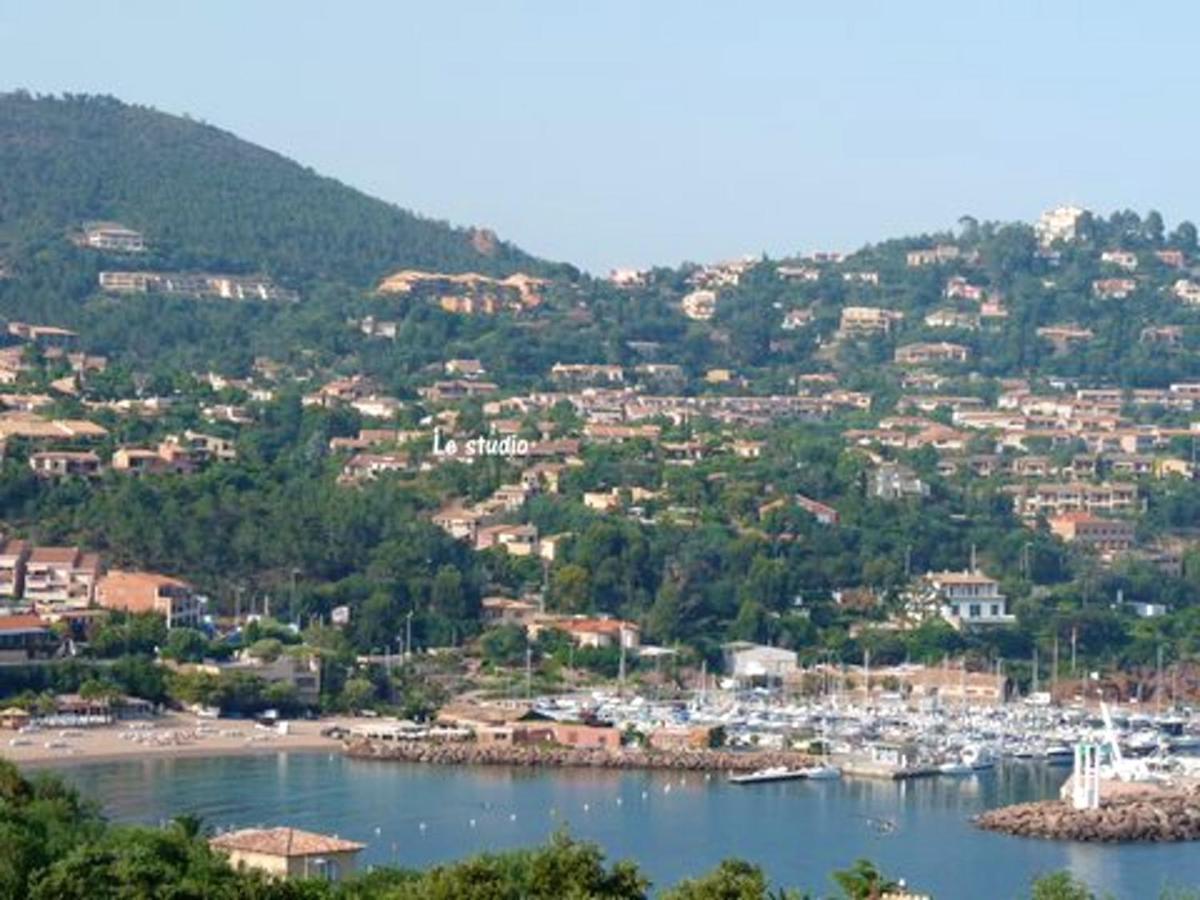 Studio A Theoule Sur Mer A 400 M De La Plage Avec Vue Sur La Mer Terrasse Amenagee Et Wifi Théoule-sur-Mer Exterior foto